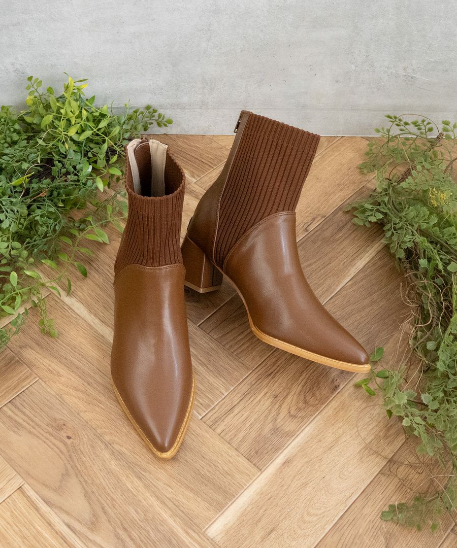 本革 ストロベリーフィールズ リボン ブーティ ショートブーツ 日本製 安 